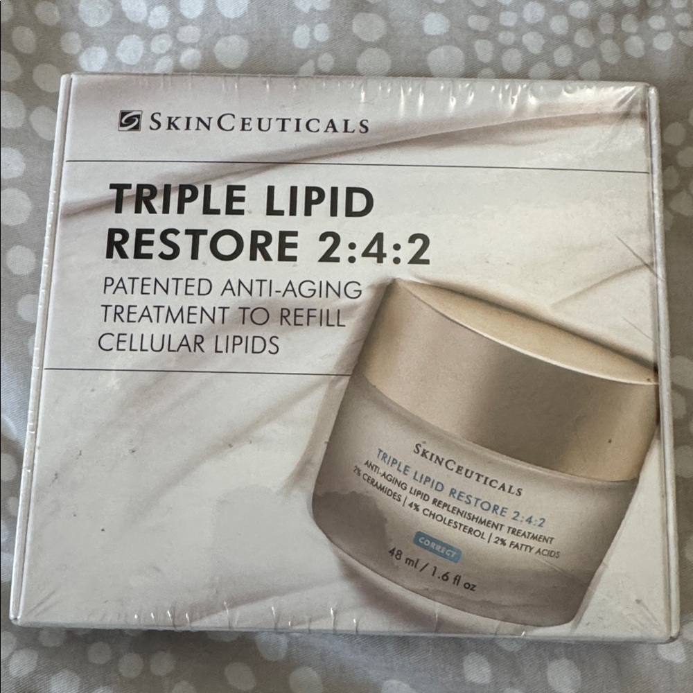 SkinCeuticals Triple Lipid Restore 2:4:2 Travel size 4ml.